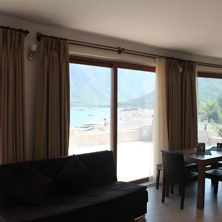 Hotel Changa 4*
