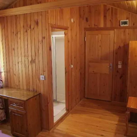 Changa Hotel
